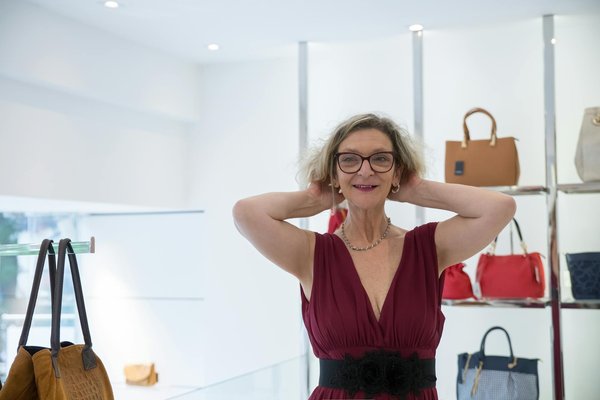 Descubra as combinações de vestuário eternamente elegantes e atemporais